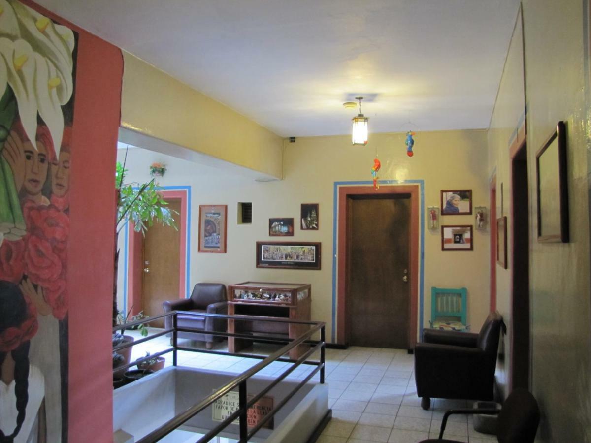 Hotel Janeiro Guadalajara Exterior photo